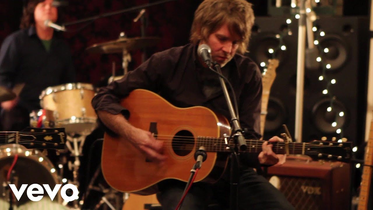 The Autumn Defense - The Swallows of London Town (Live)
