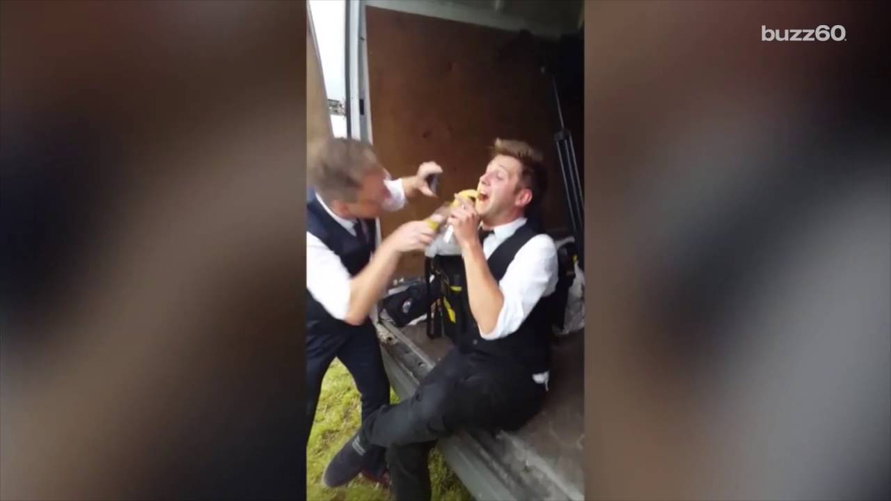 Wedding Singer Has Tooth Removed with Pliers Right Before Show