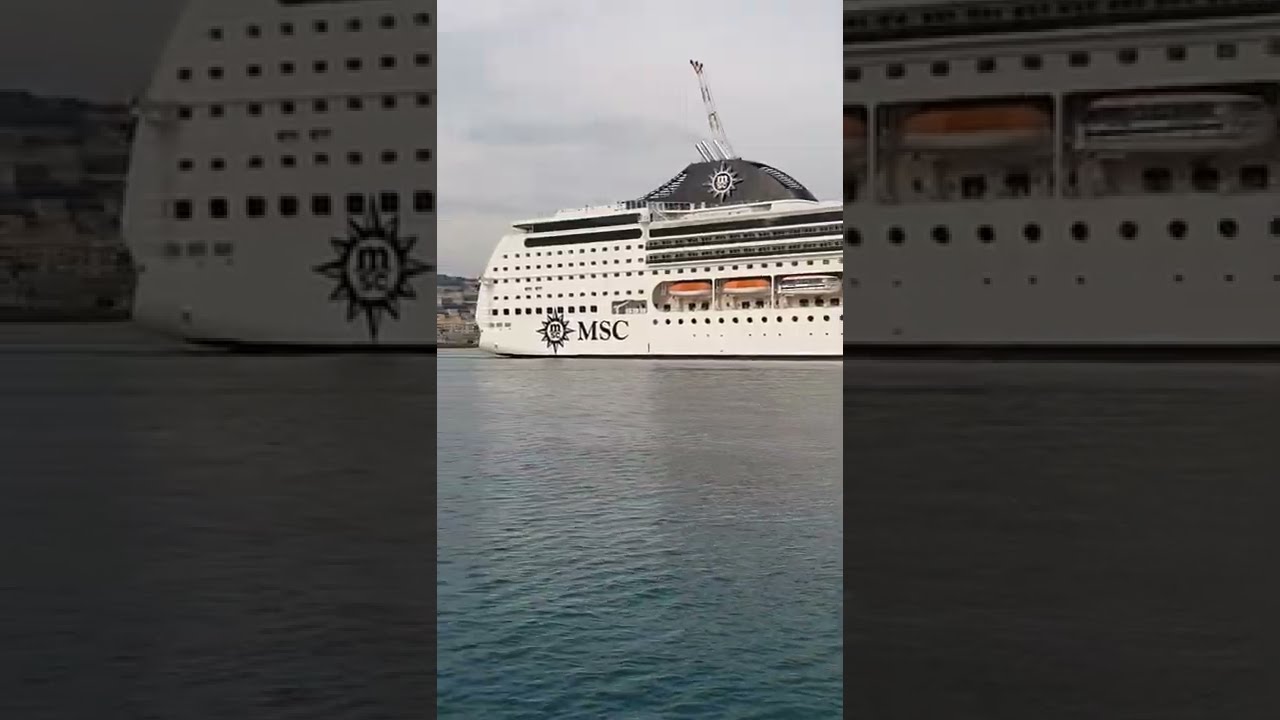 #shorts #liguria #portodigenova #genova