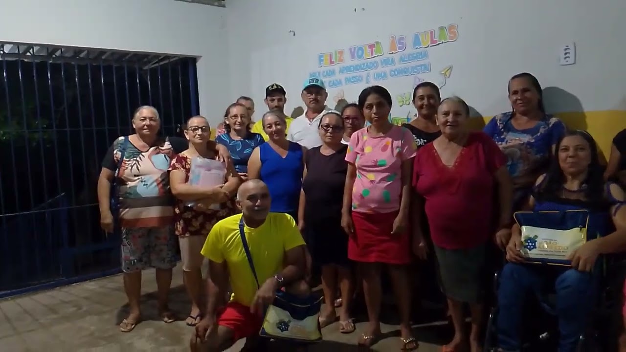 Comemoração do dia das mulheres Na escola onde tia estuda 
