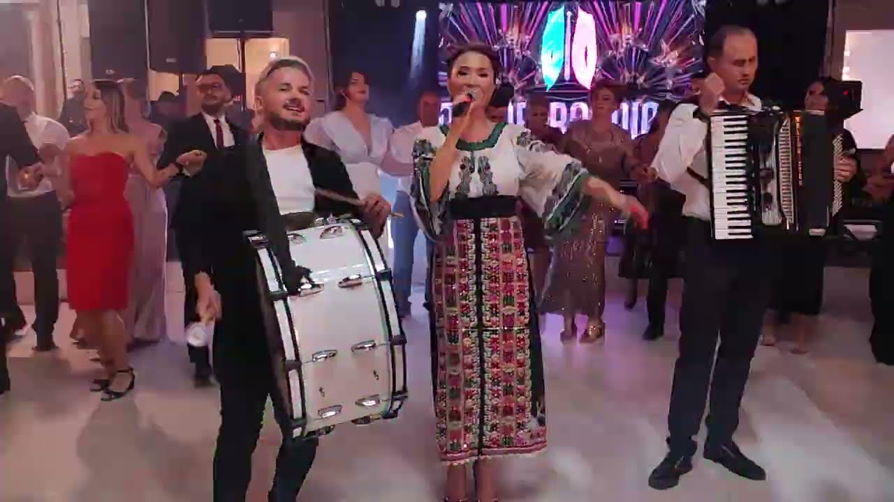 Mihaela Gurau si ANDREI BORDIANU BAND -  nunta 2022 Armonia - Tg Neamt