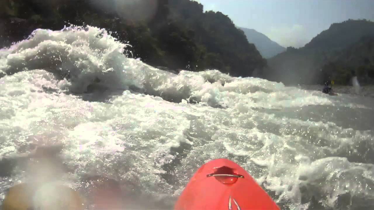 Whitewater Kayaking Kali Gandaki Gorge Nepal 2012