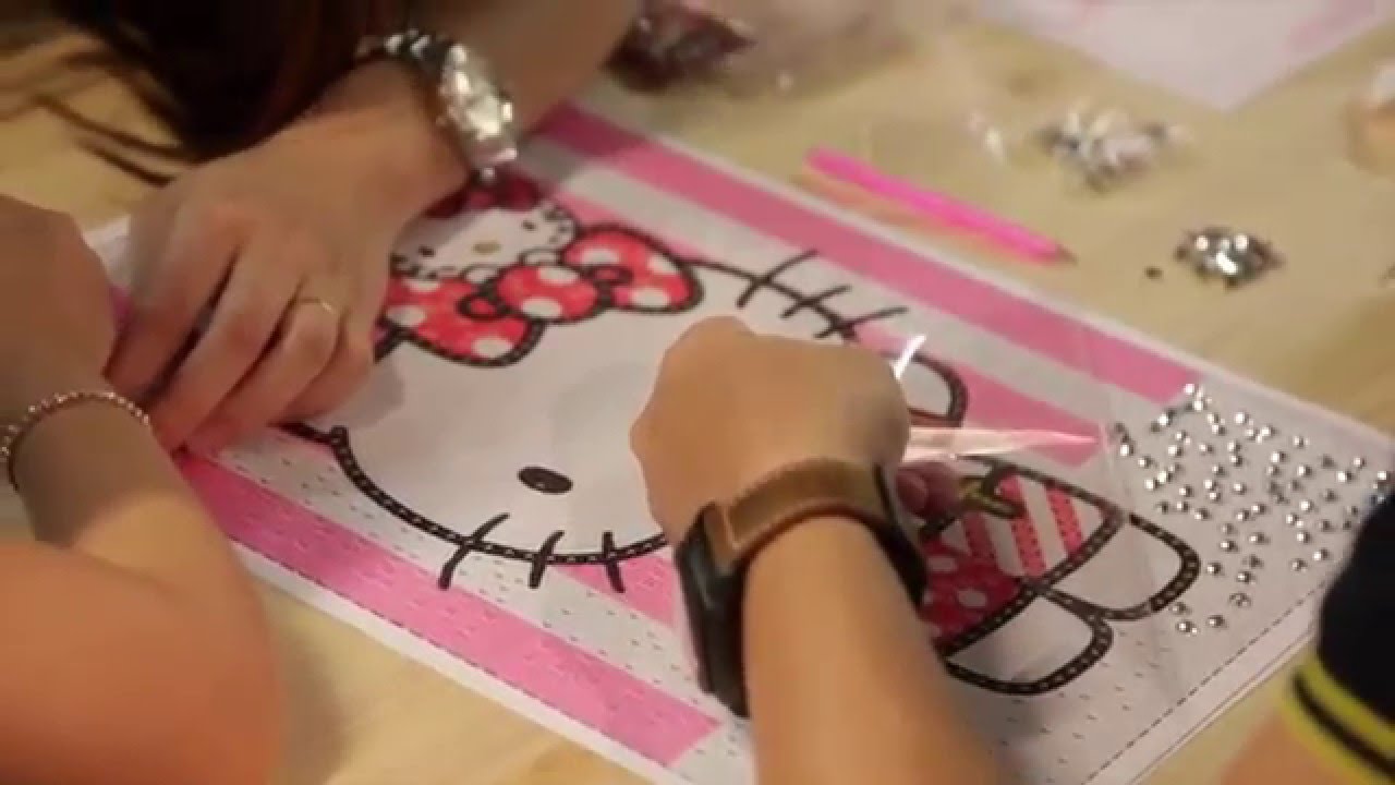 Hello Kitty Workshop 5D Diamond Puzzle