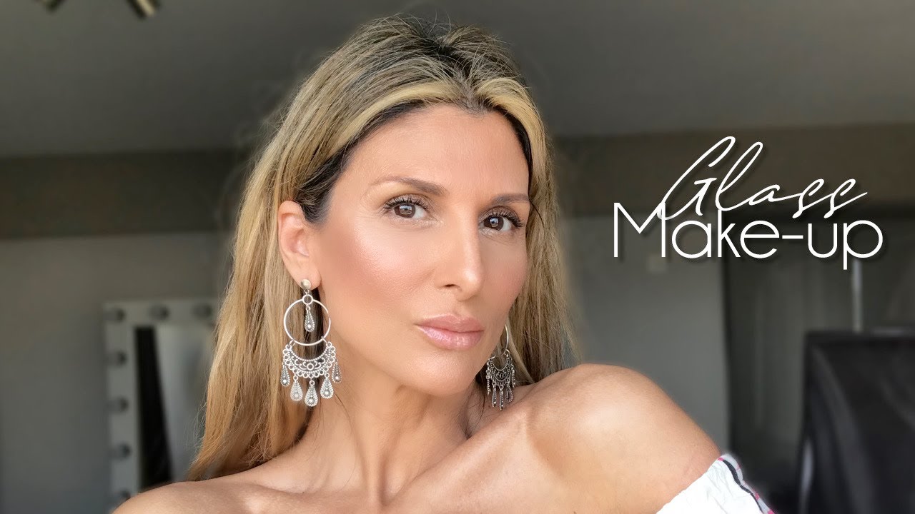 Glass Makeup | Roula Stamatopoulou