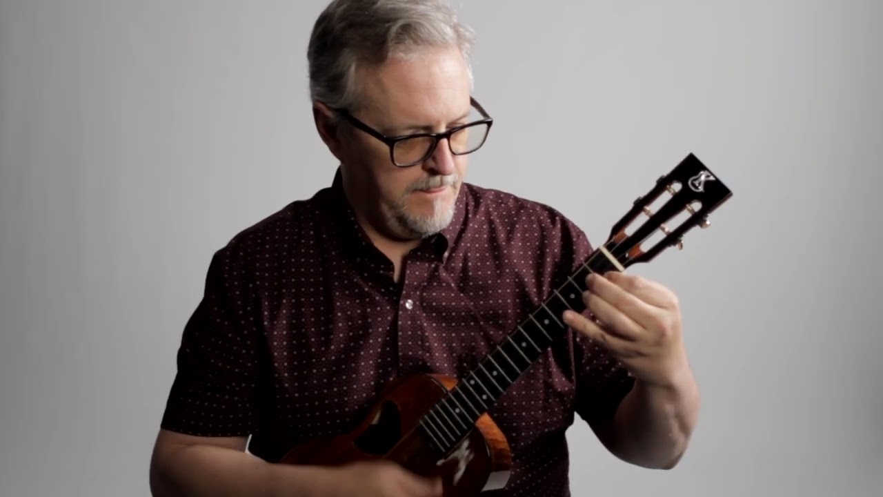 Kanile'a DK-T Premium Tenor Ukulele Demo
