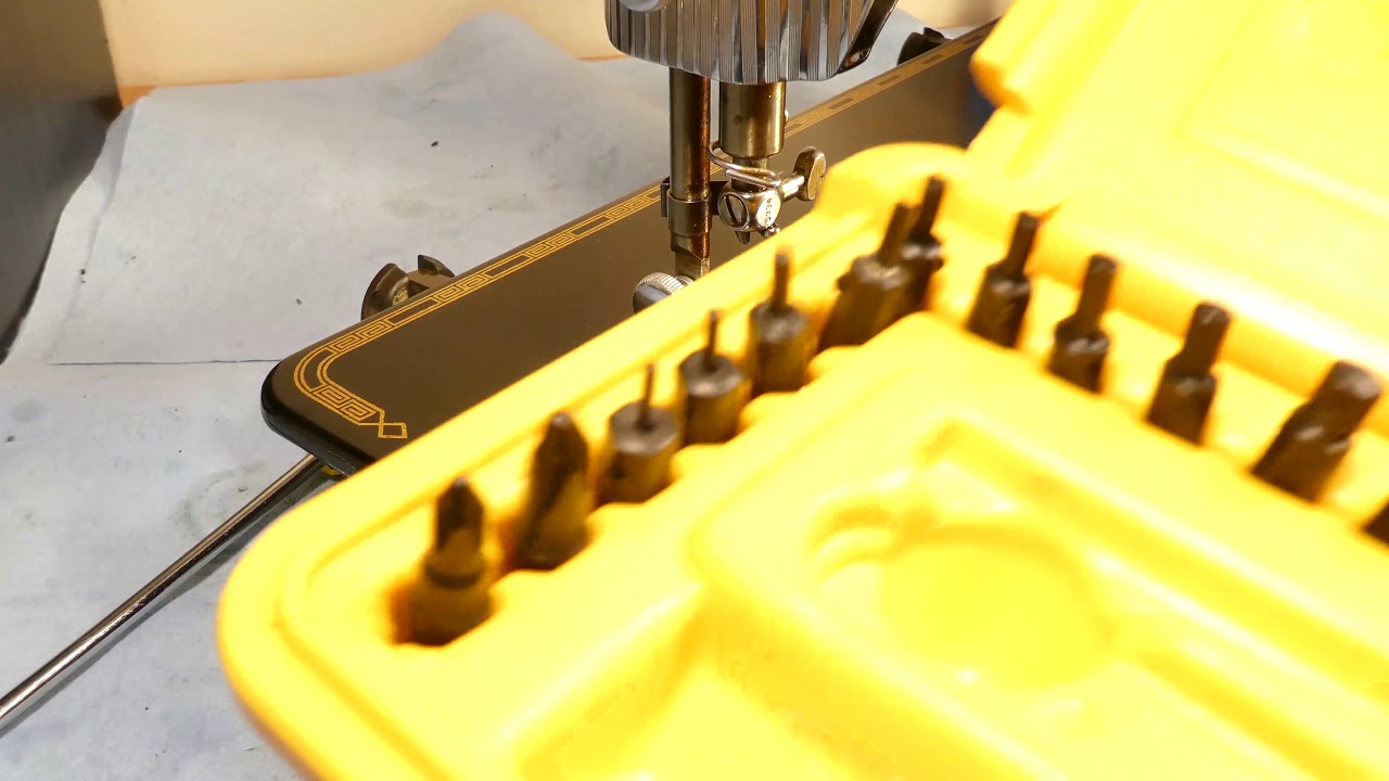 SINGER 201 REMOVE DOG THROAT PLATE SLIDE PLATE.