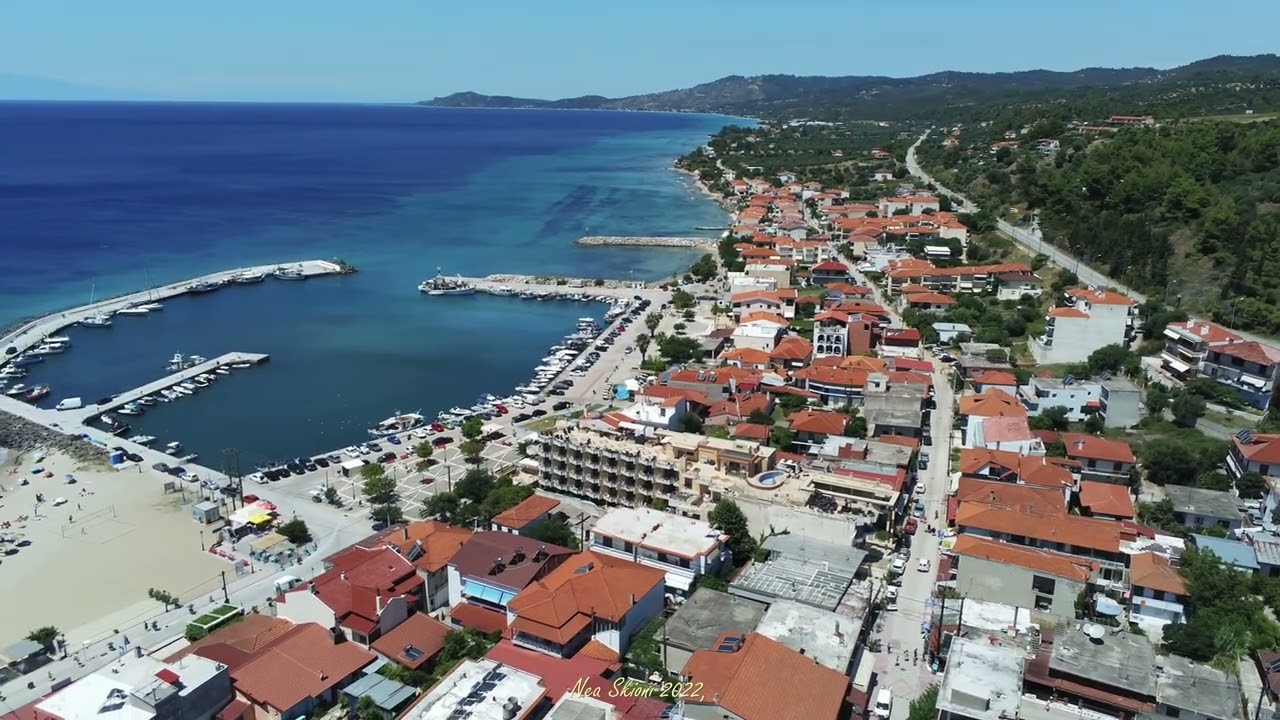 Nea Skioni, Kassandra, Halkidiki, Grecia 2022.      4K60fps Parrot Anafi.