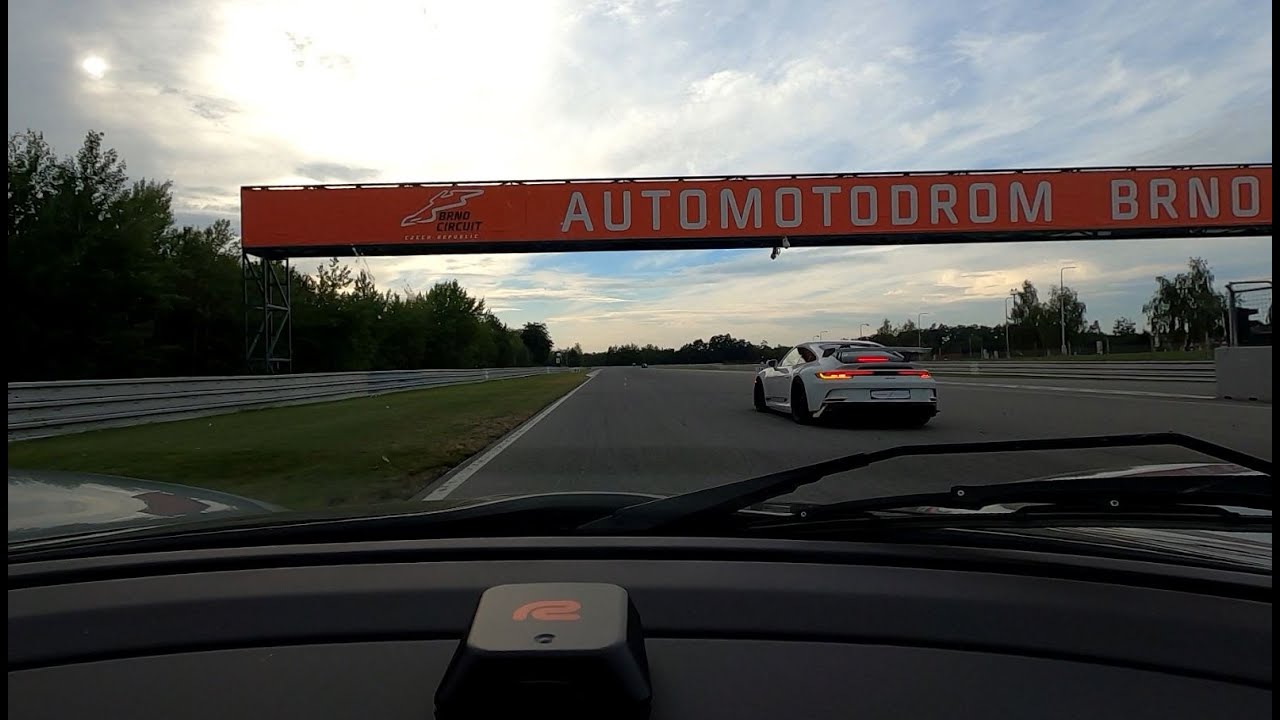 Lotus Exige 420 chasing Porsche 992 GT3 | Automotodrom Brno