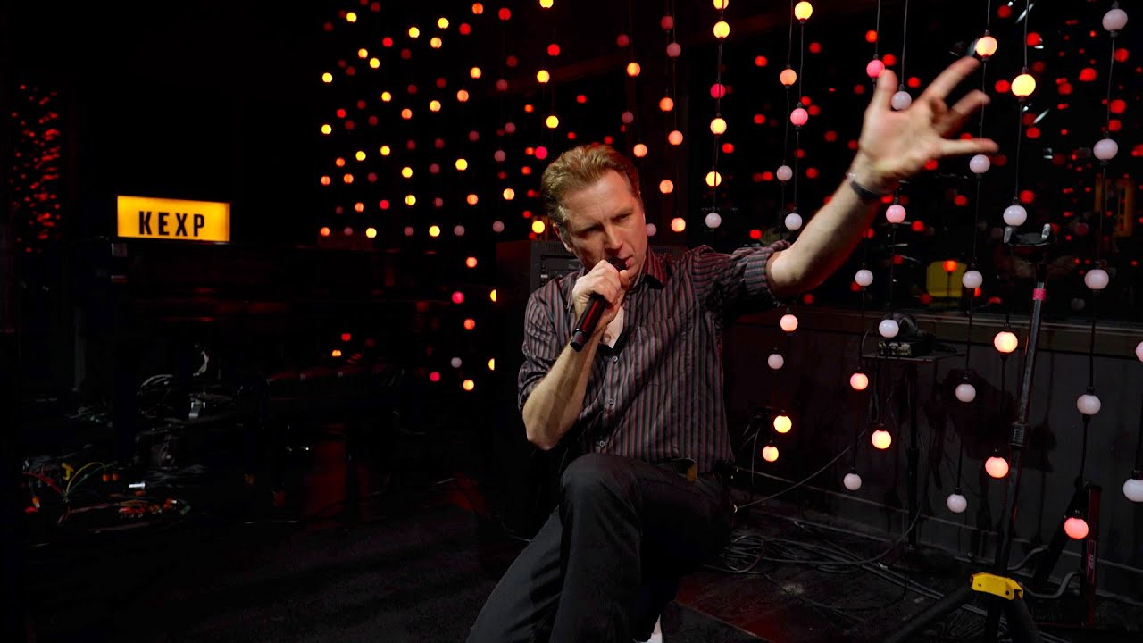 Franz Ferdinand - Hooked (Live on KEXP)