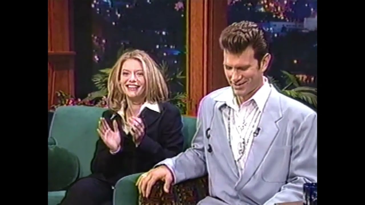 Chris Isaak and Silvertone - 