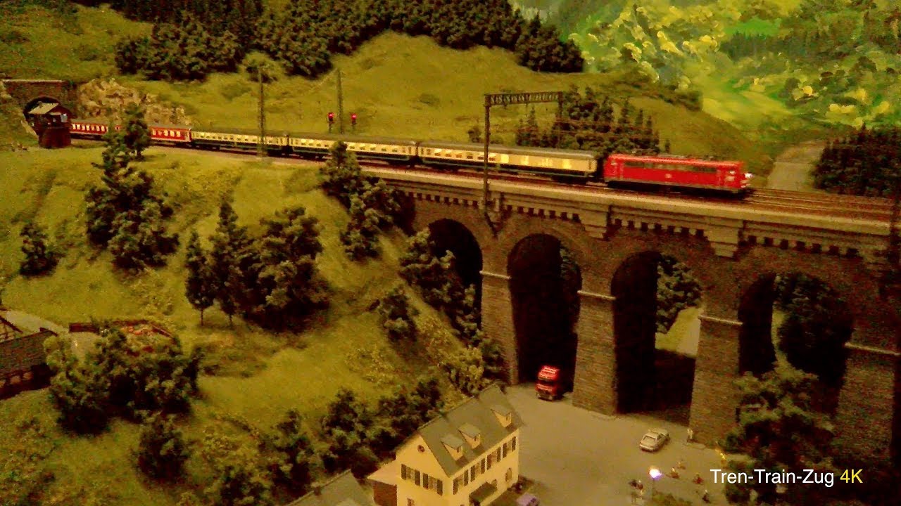 Schwarzwald-Modell-Bahn in Hausach, 4K