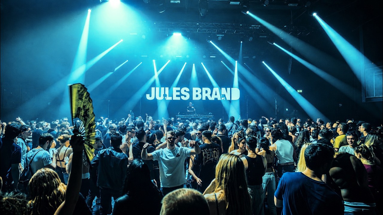 Jules Brand | Here at Outernet - London 26' (Captive Soul)