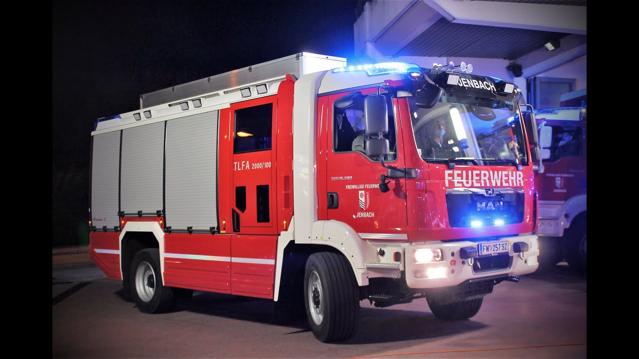 08.10.2020 - Unser neues Tanklöschfahrzeug (TLFA 2000/100) trifft in Jenbach ein!