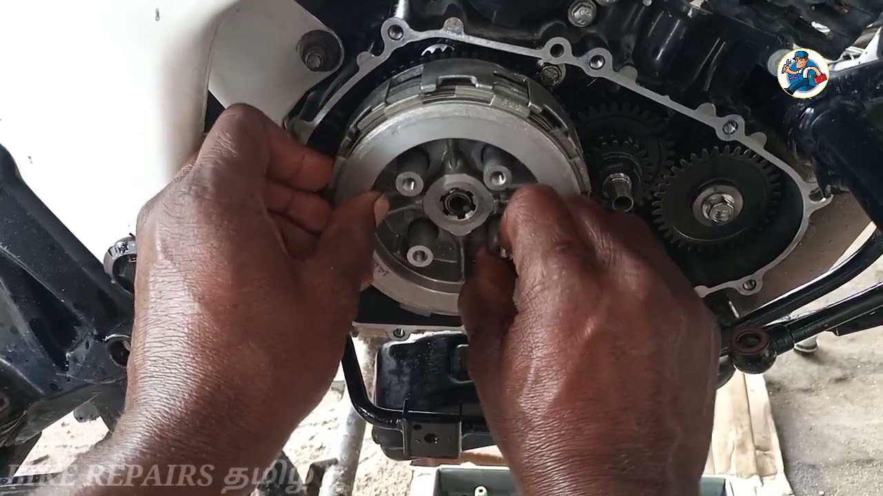Pulsar NS160 BS6 model clatch plate replace//கிளட்ச் பிளேட் மாற்றுவது எப்படி