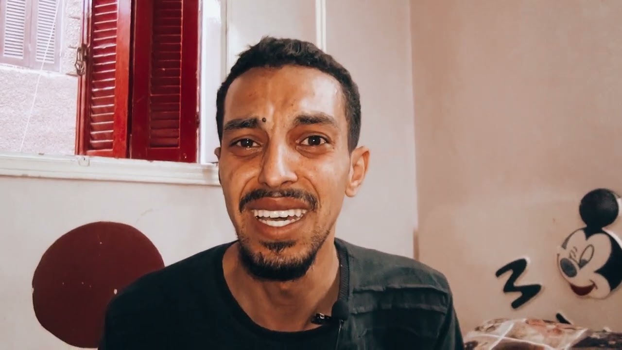 هاجر يتيمة الام و الاب راحت تعمل تكافل و كرامة لقت ان عليها نص مليار جنيه ضرايب .. معقول؟؟