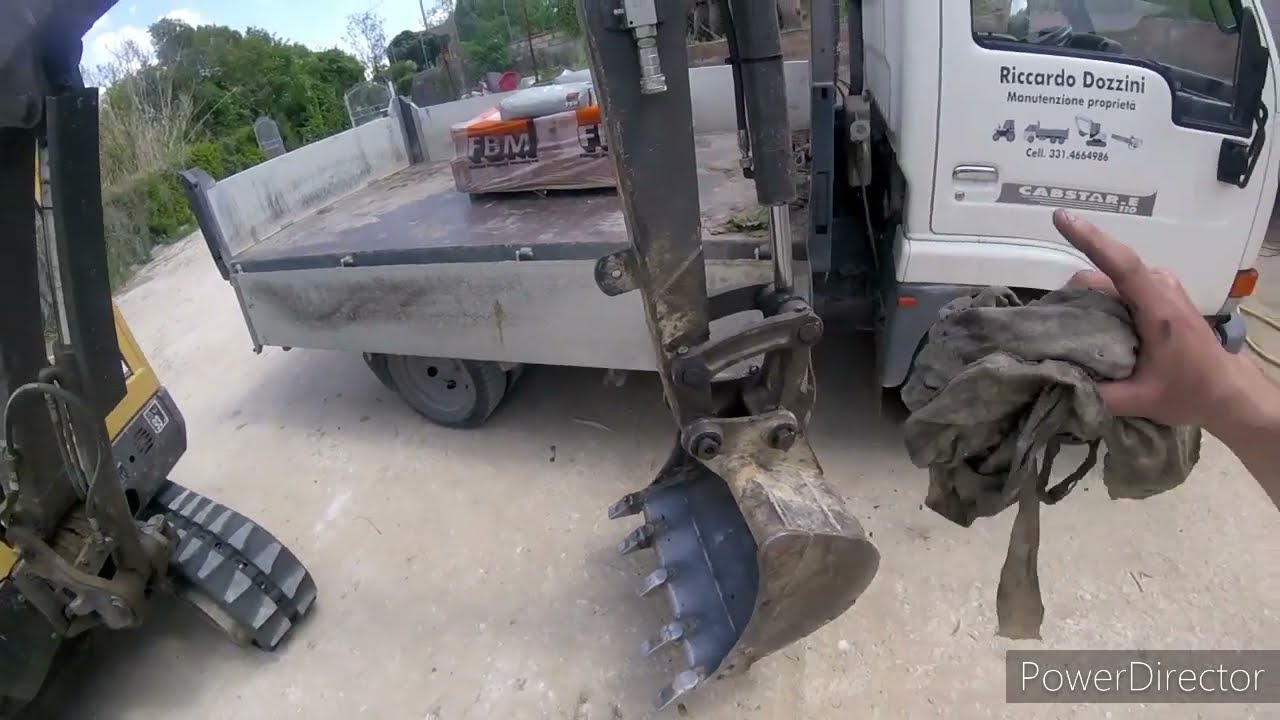 Rinforzo benna miniescavatore Volvo