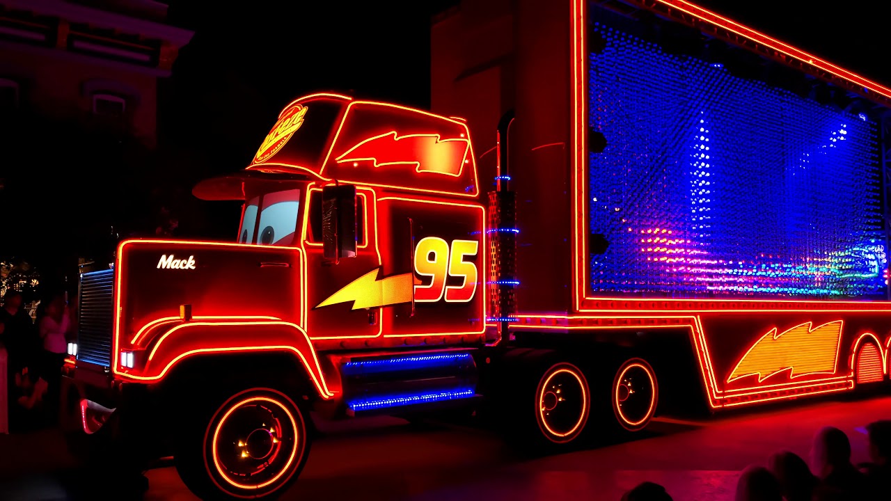4K Paint the Night Parade | Pixar Fest | Disney California Adventure