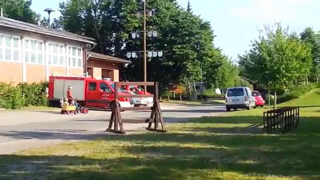 Ausrücken der Freiwilligen Feuerwehr Vollbüttel