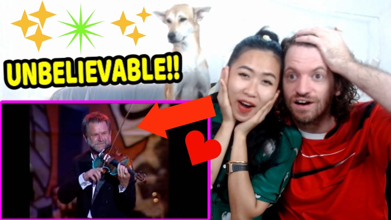 FIRST Time Reacting to EL TRI - Triste canción de amor (Sinfonico)