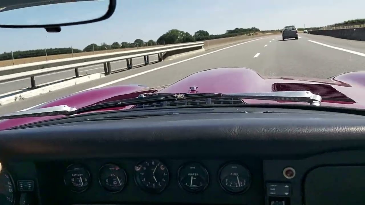 Jaguar E v12 weber carbs