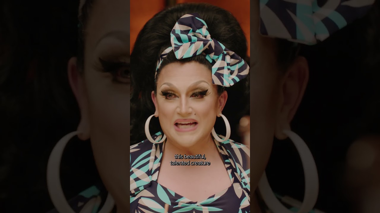Where #BenDeLaCreme & #JinkxMonsoon&lsquo;s friendship began&hellip; 📖