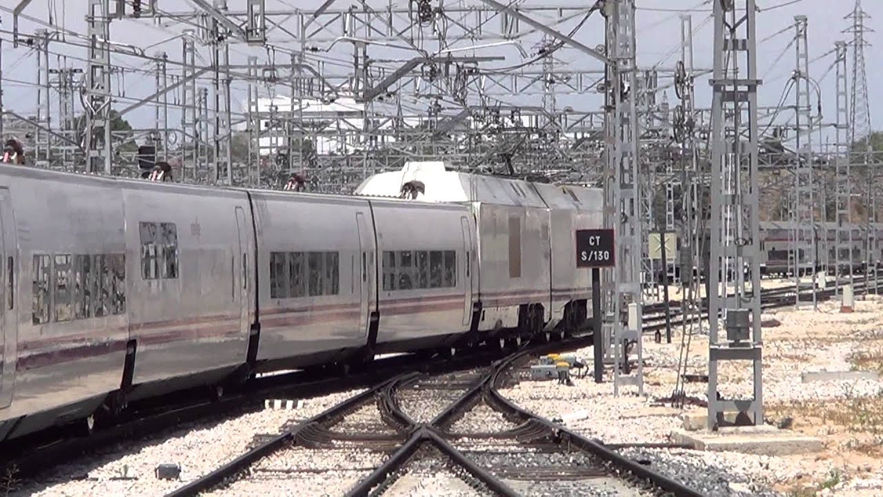 Talgo 730 Hybrid / Hibrido Madrid Chamartin (Spain)