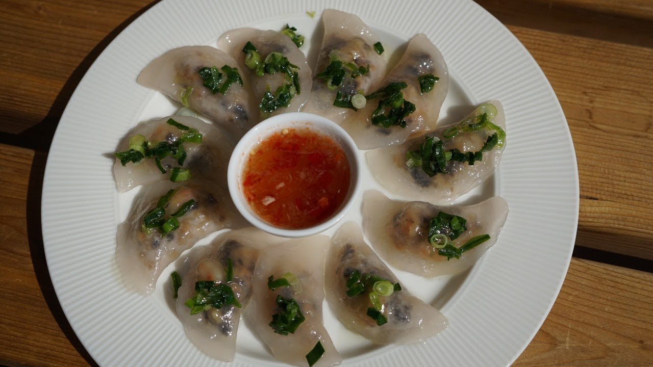 Croissants Transparents Vietnamiens : Banh Bot Loc - Cooking With Morgane