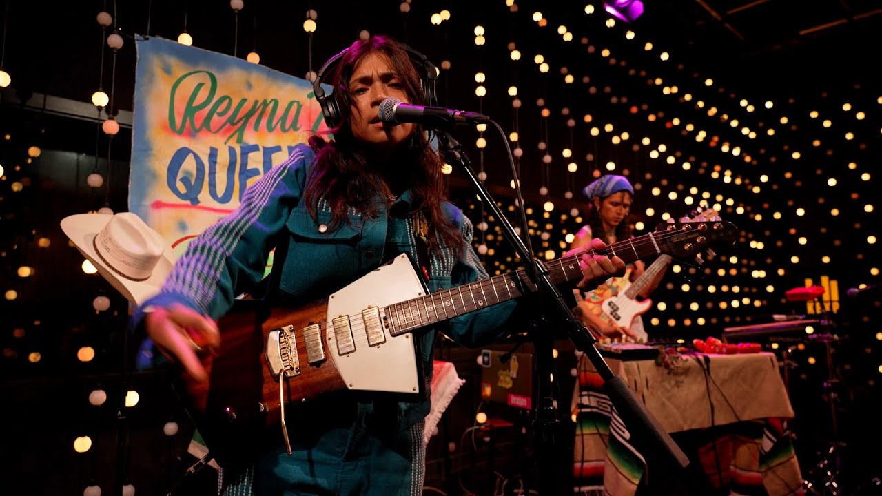 Reyna Tropical - Suavecito (Live on KEXP)