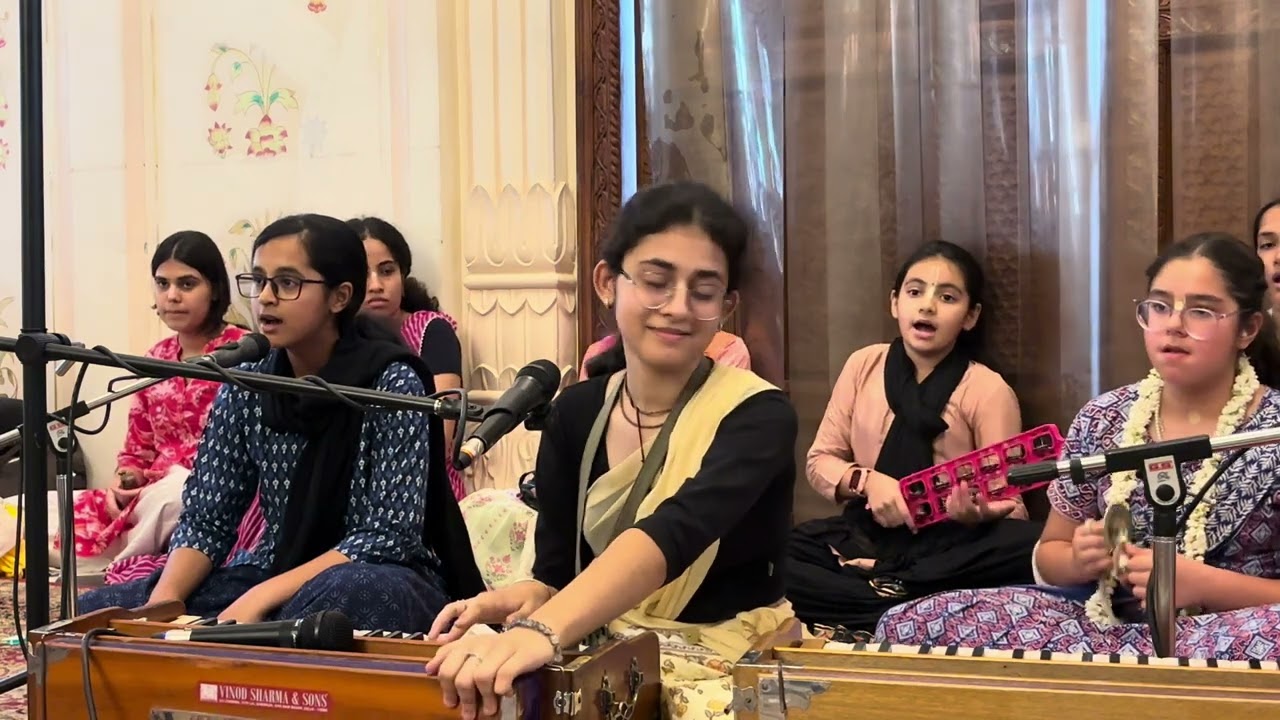 Bavini | Kirtan Mela | NUTSS | ISKCON Gurugram|
