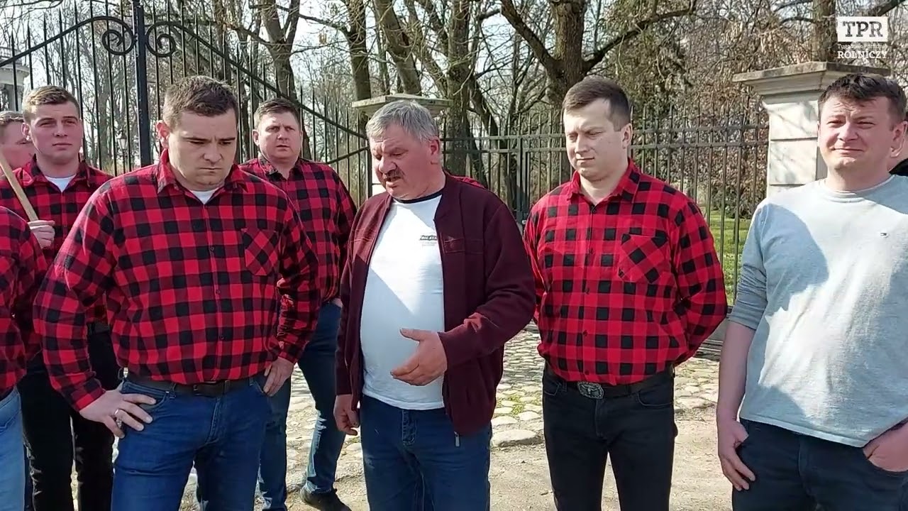 Sąsiad nasyła na rolnika liczne kontrole. Koledzy urządzili pikietę