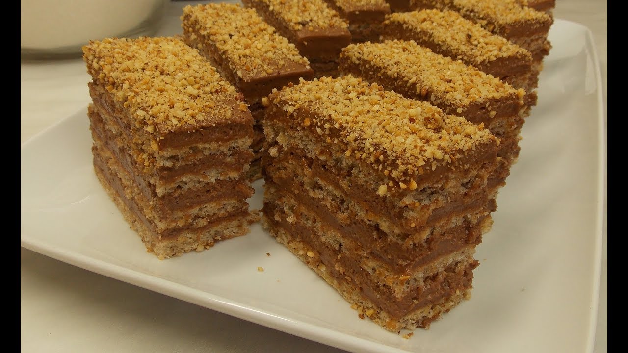 Cokoladni Kolac sa Lesnicima - Chocolate Cake with Hazelnuts