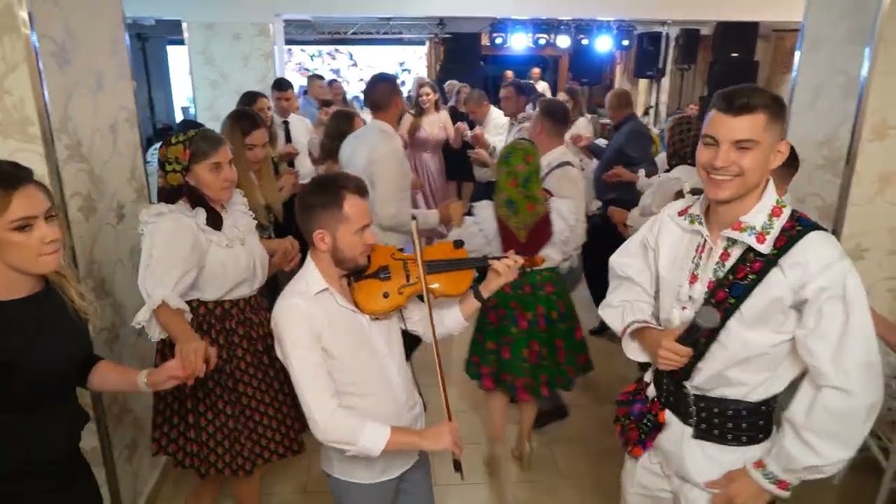 @DanielTomoiagă  -  Nunta Vasile & Mirela August 2022