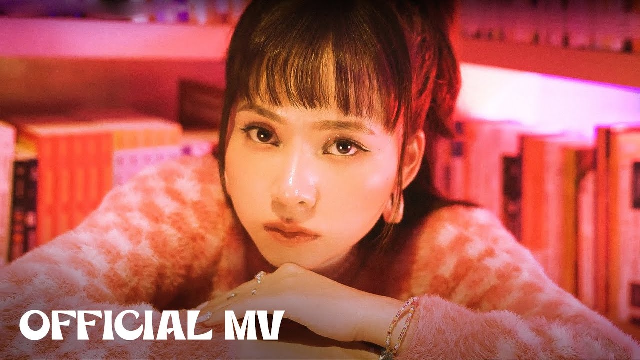 Ng&ocirc; Lan Hương - Xin Đừng L&ograve;ng V&ograve;ng ft. Ricky Star (Official Music Video)