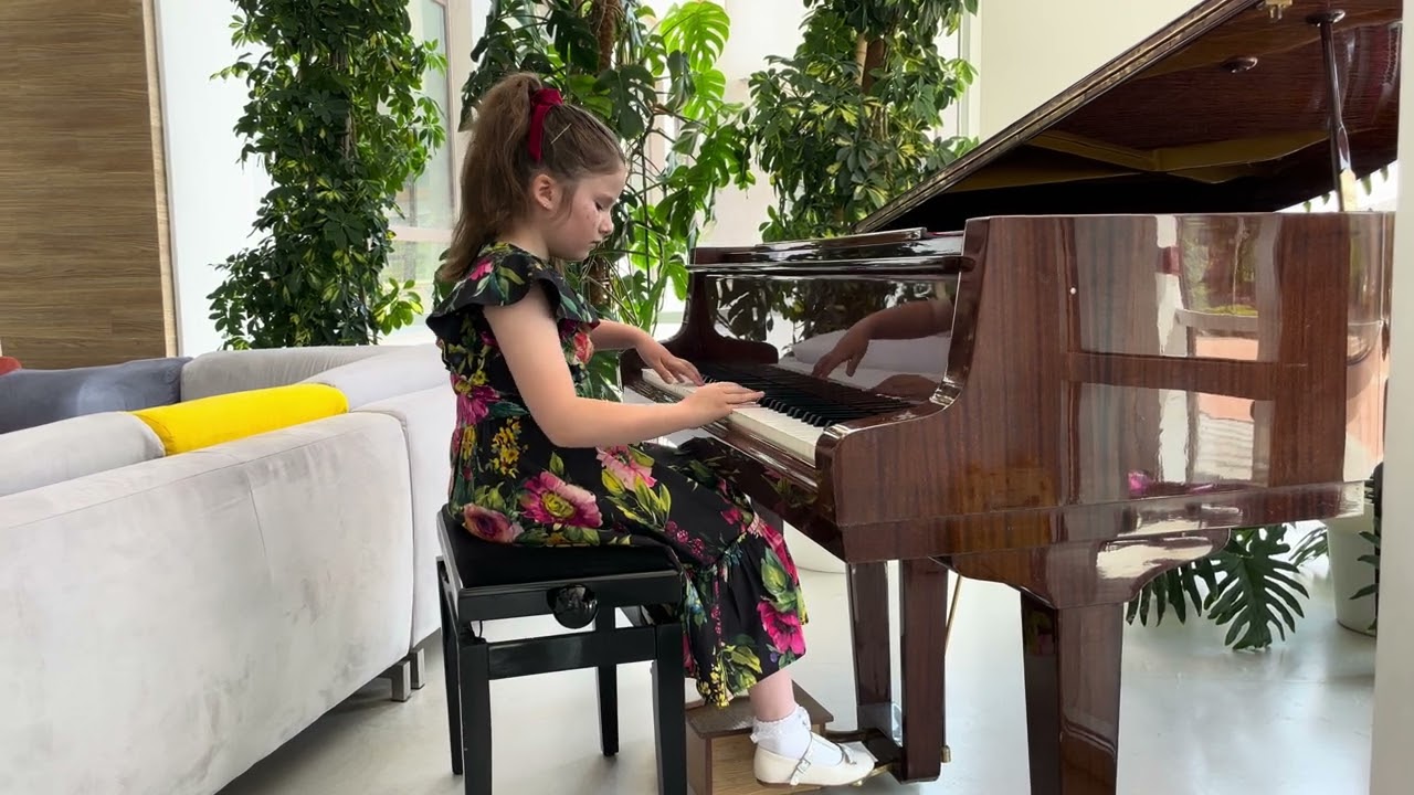 Горова Катерина, 9 років. Л. ван Бетховен, «До Елізи»