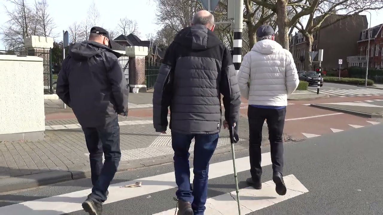 Eerste wandeling met Cel in Maastricht