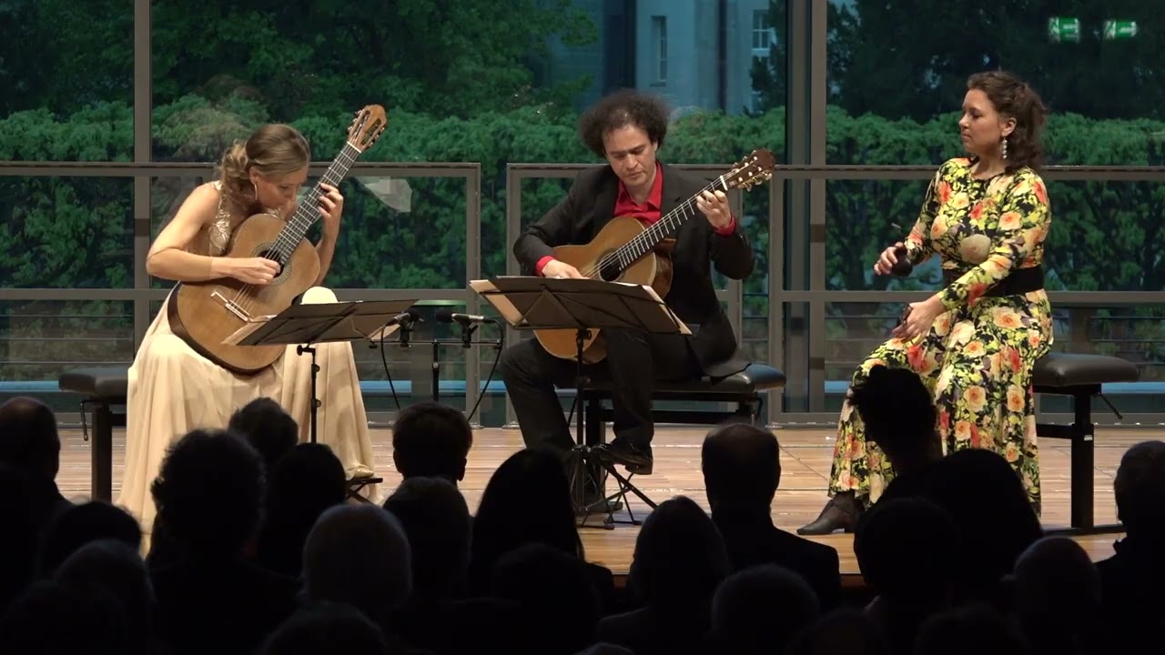 Fandango Boccherini - Julia Malischnig, Cecilio Perera & Marina Razumovskaja
