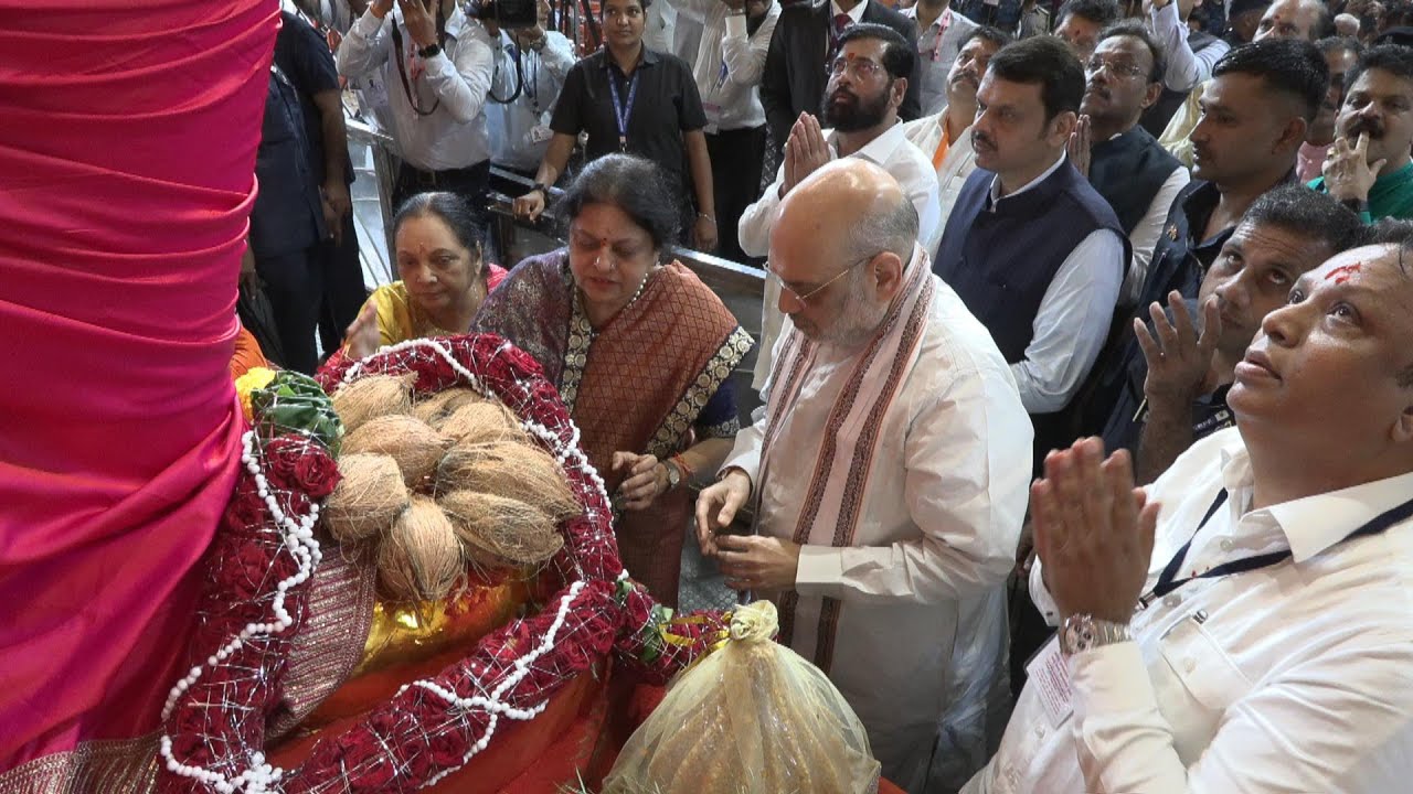 Hon’ble Mr. Amit Shah, Union Home Minister of India at Lalbaugcha Raja 2023
