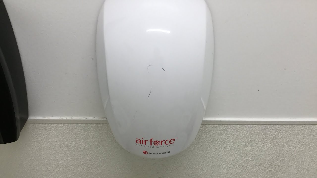 World Dryer Airforce x2 @ Family Dollar in Burkburnett, TX