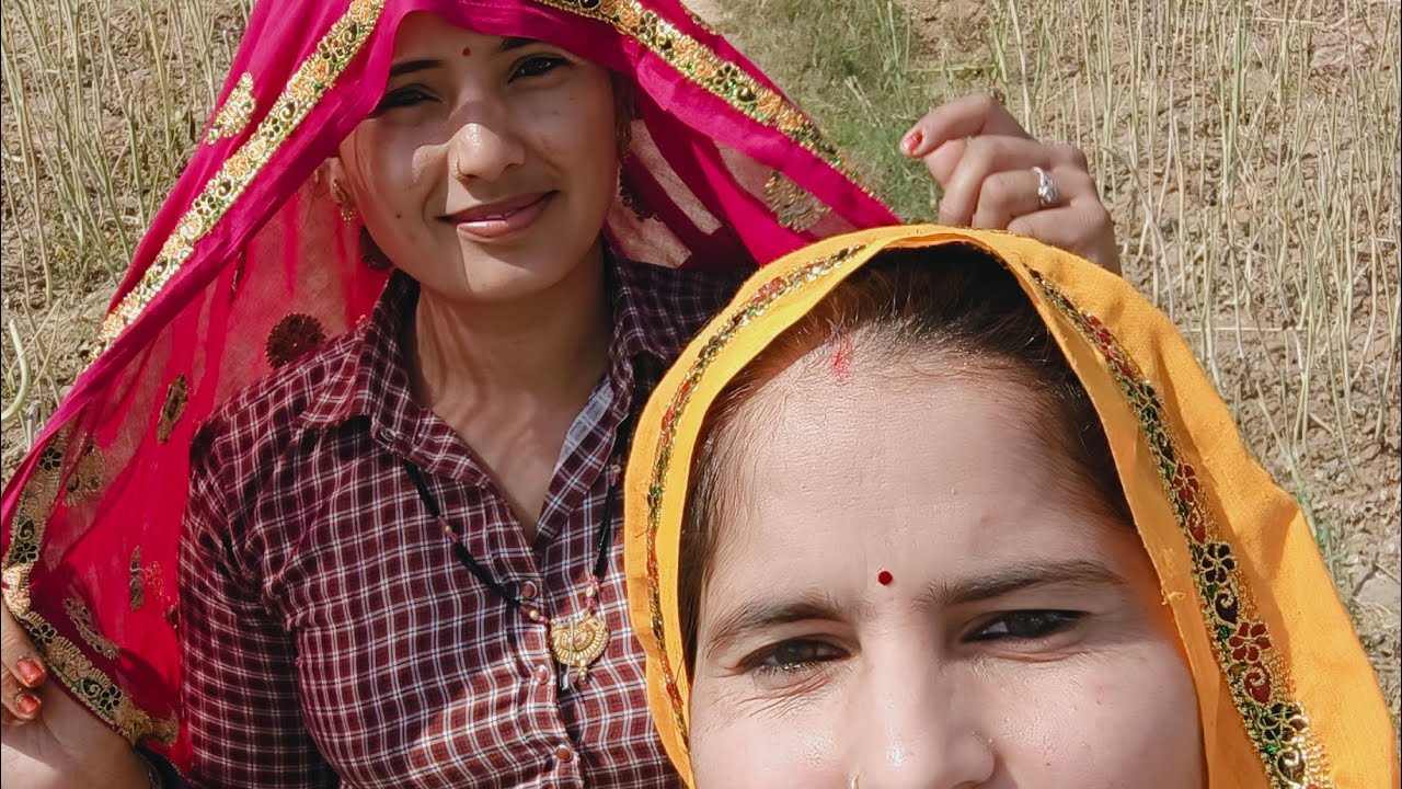 सासू मां के चहरे कि इस्माइल के लिए दोनों बहूएं आई काम कराने हों गये सरसों से फ्रि#khelukecomedy 