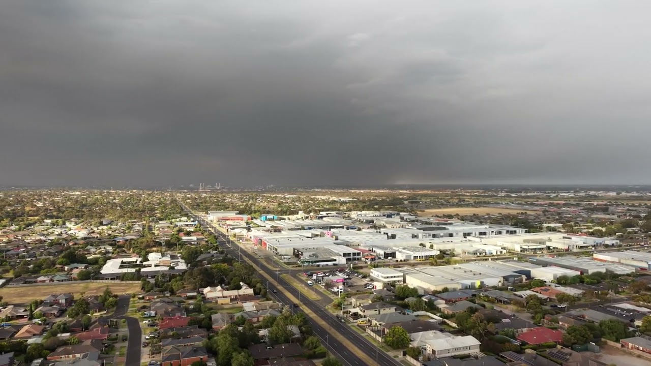smoke over Geelong 10 01 2026 YT