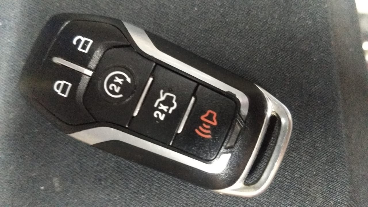 Cambio batería llave Ford mustang prox