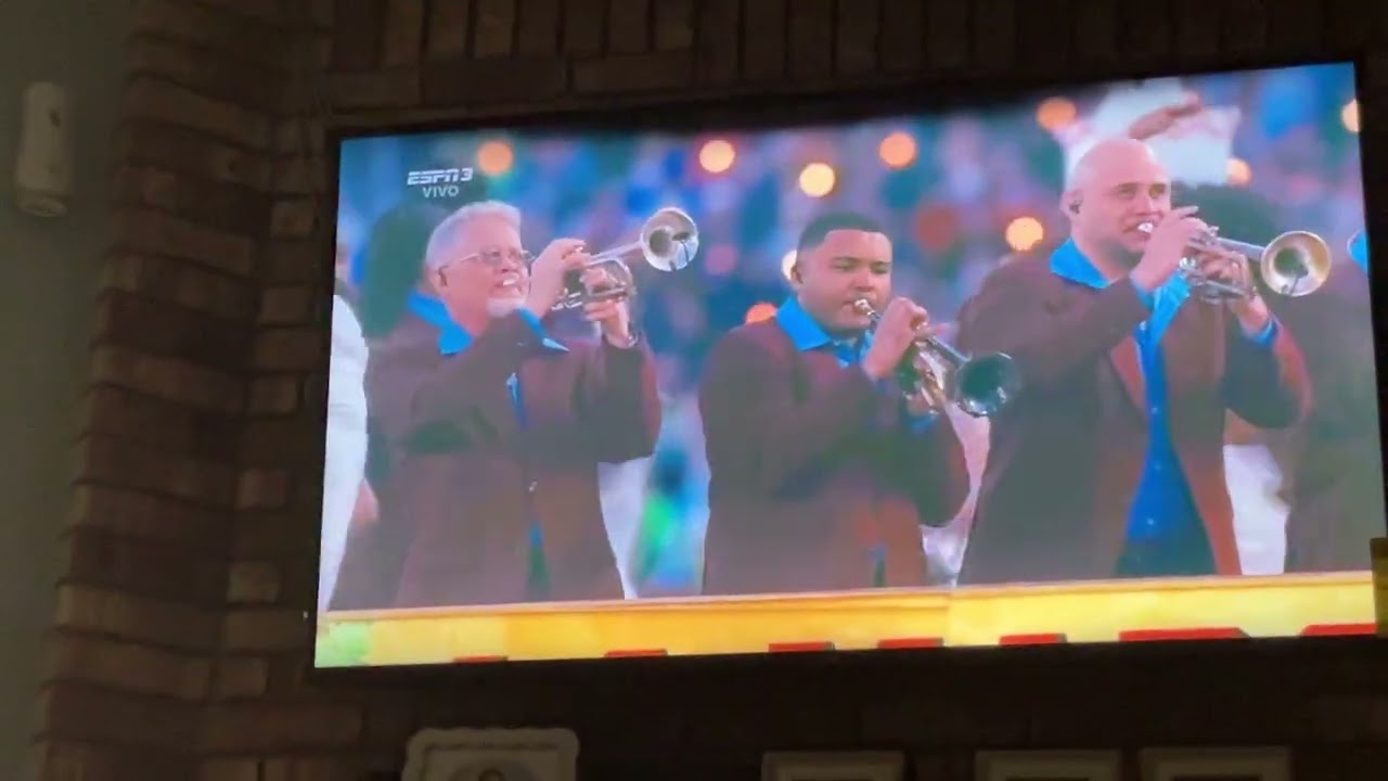 We watched the super ballllllllllllllll