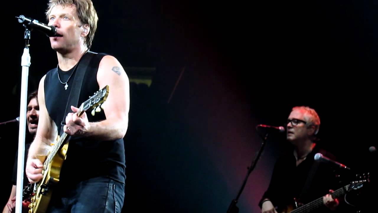 Bon Jovi Twist And Shout - St Louis- 5/22/2011