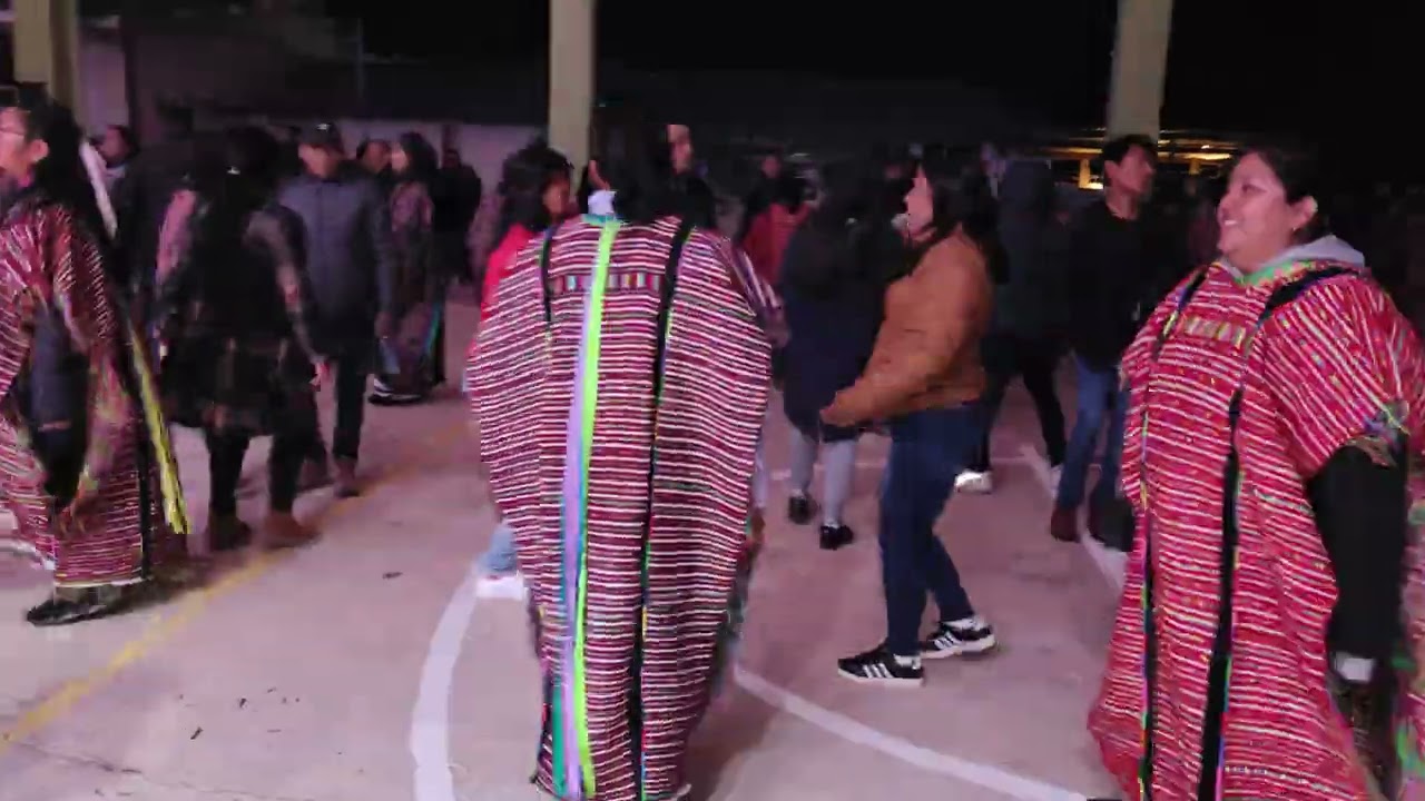 El Mixteco Alegre Los Amos del Pueblo en Santa Cruz Progreso, Putla Oax