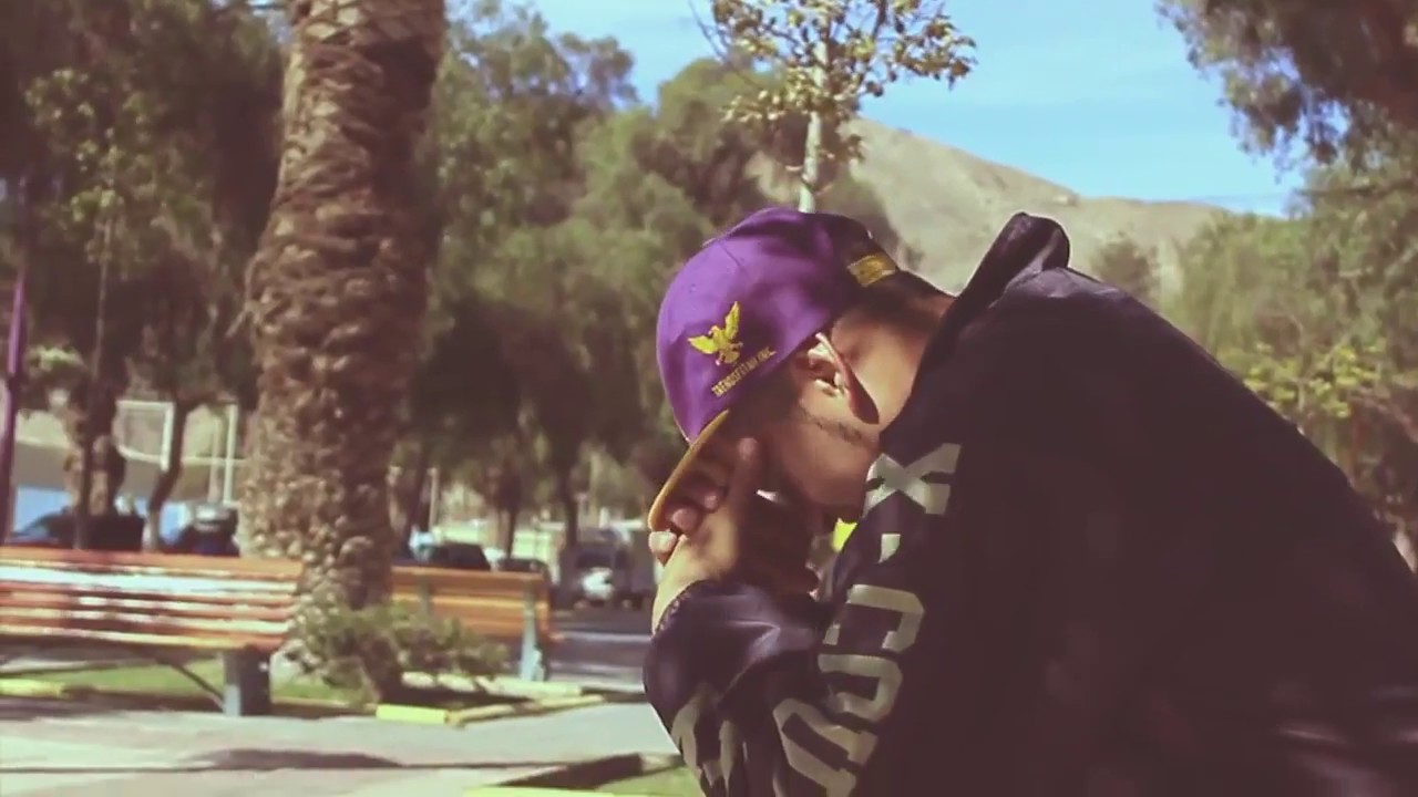 Mc Meza Ft Ale - Ayudame (Video Oficial)