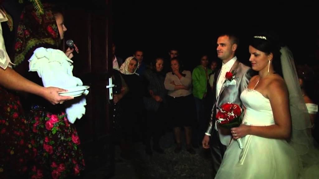 Nunta Ioan si Mariuca Codrea-strigaturi la grau