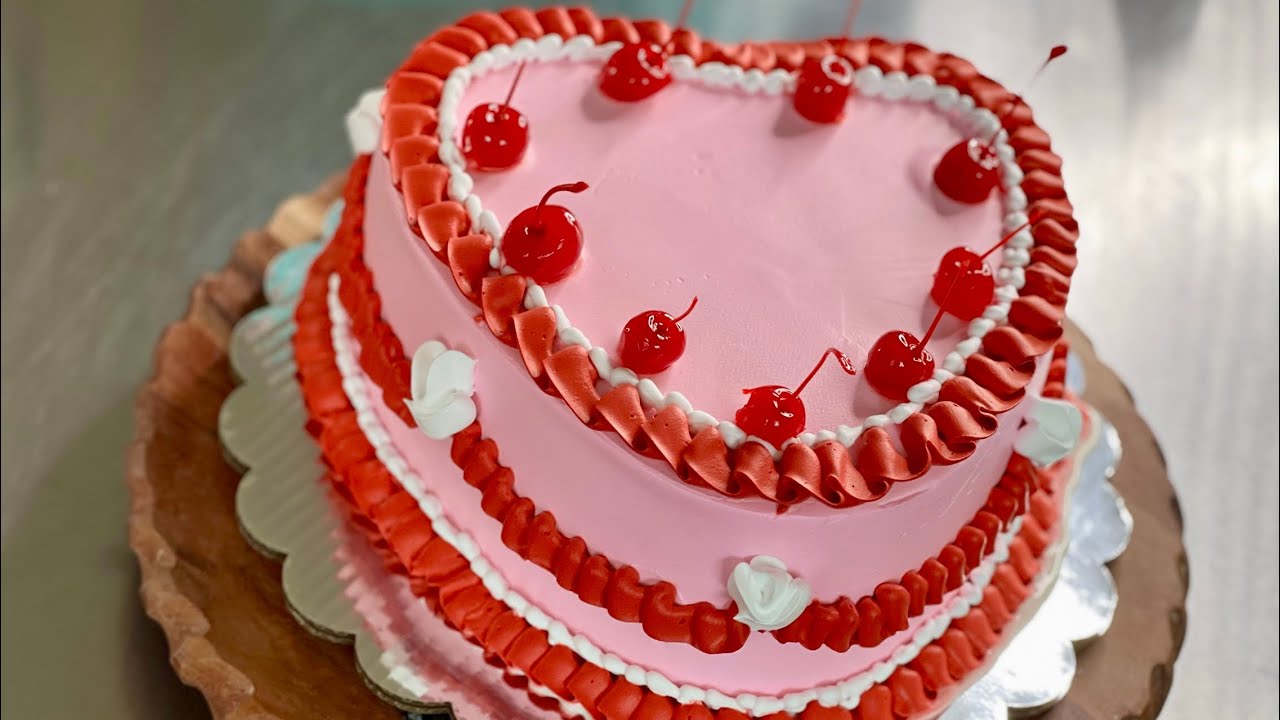 PASTEL 4 LECHES DESDE 0 EN FORMA DE CORAZÓN ♥️- Pasteles La MoreliAna