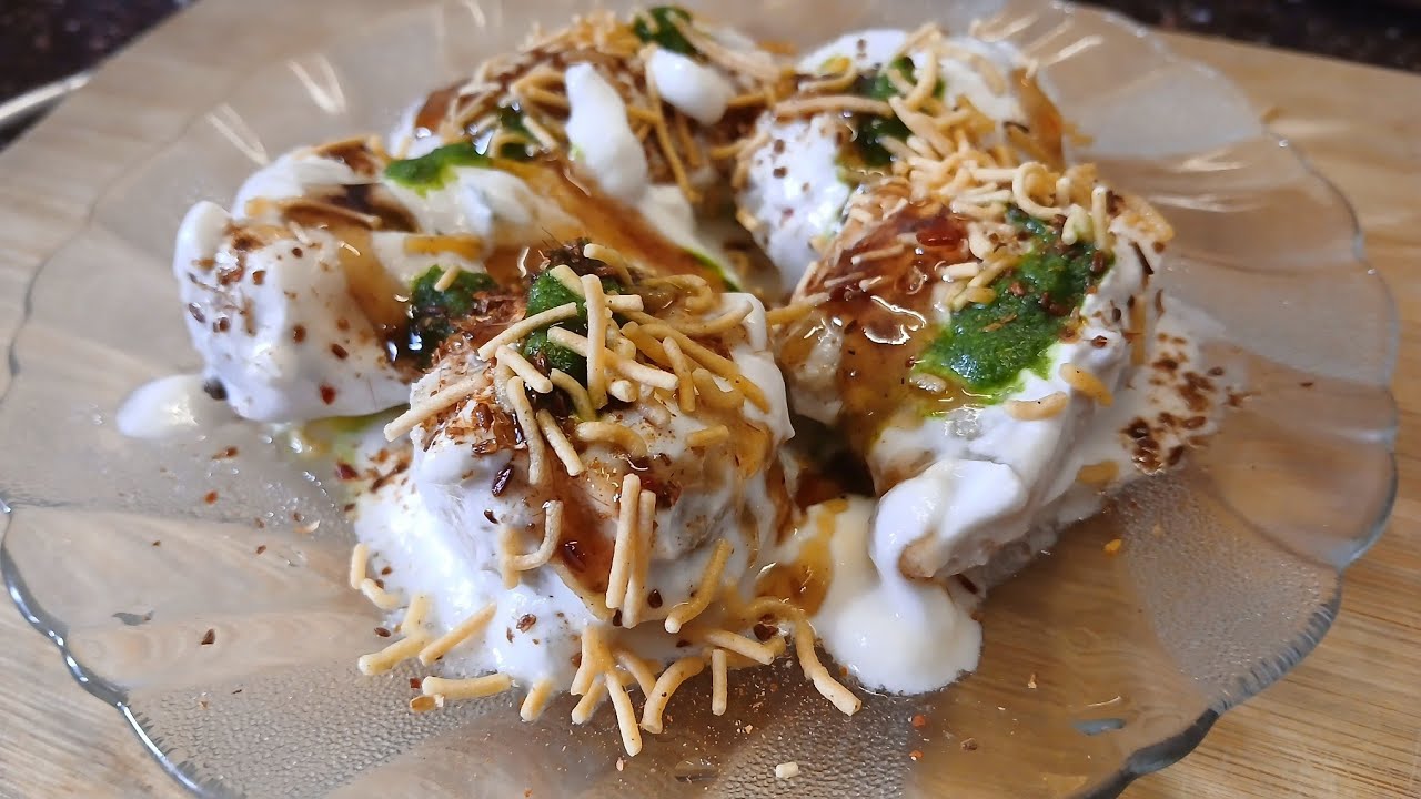 SUPER SOFT URAD DAL VADA MUNH MEIN MELT HONE WALI DAHI BADA RECIPE BY Misbah Easy Cooking