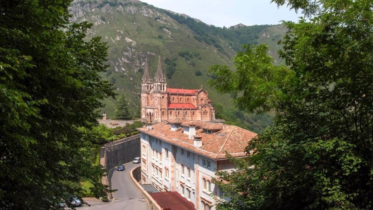 Arcea Gran Hotel Пелайо, Ковадонга, Испания | Праздники в Европе