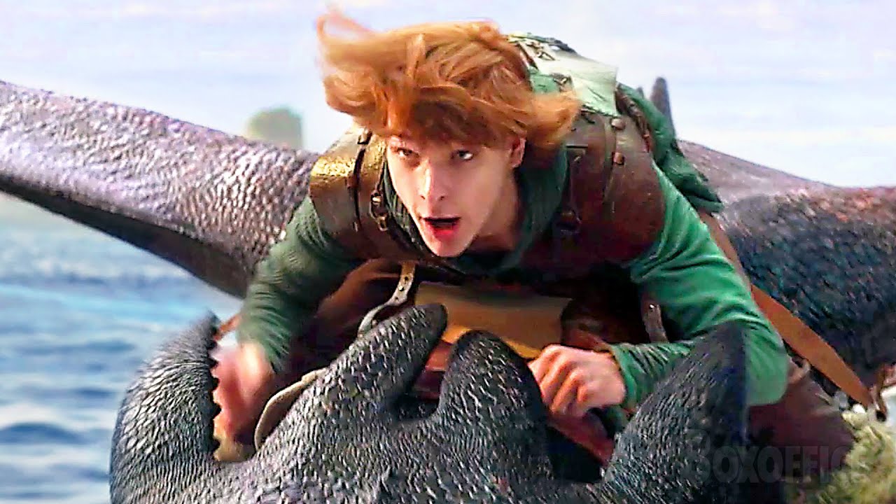 ¡El primer vuelo en dragón de Hipo en la historia! | Cómo entrenar a tu dragón | Clip en Español